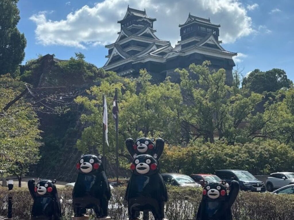 伝統工芸館からの熊本城